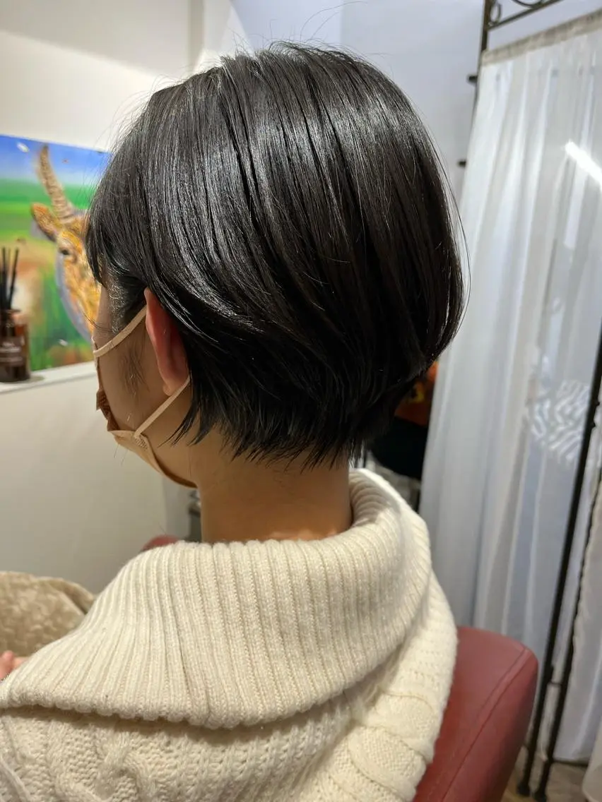 ショート カット 代表　土屋ヒロユキ ショートカットのヘアスタイル
