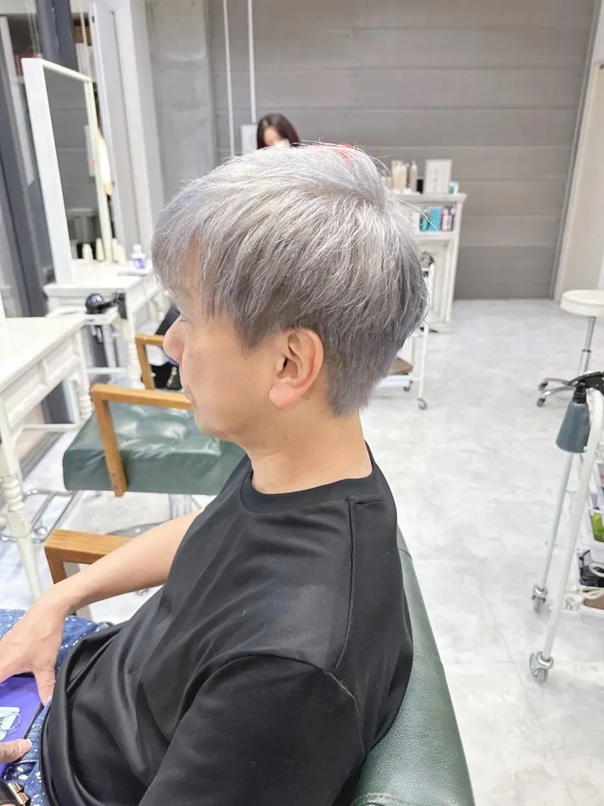 カラー メンズ メンズブリーチ メンズハイトーン ブリーチ ダブルカラー ハイトーンカラー DAYS Men’sのヘアスタイル