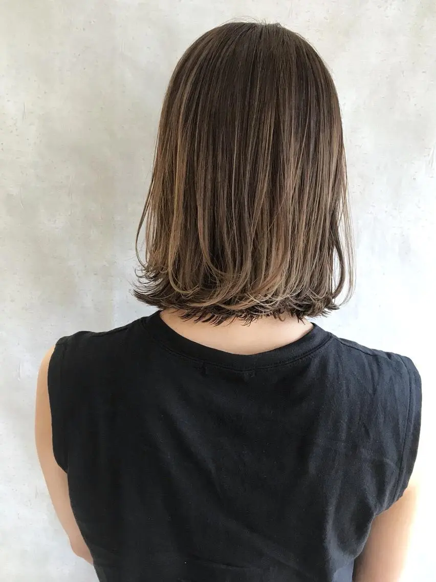 ショート カラー アディクシーカラー ブリーチ ケアブリーチ ダブルカラー ハイライトカラー MOU namba ムウナンバのヘアスタイル