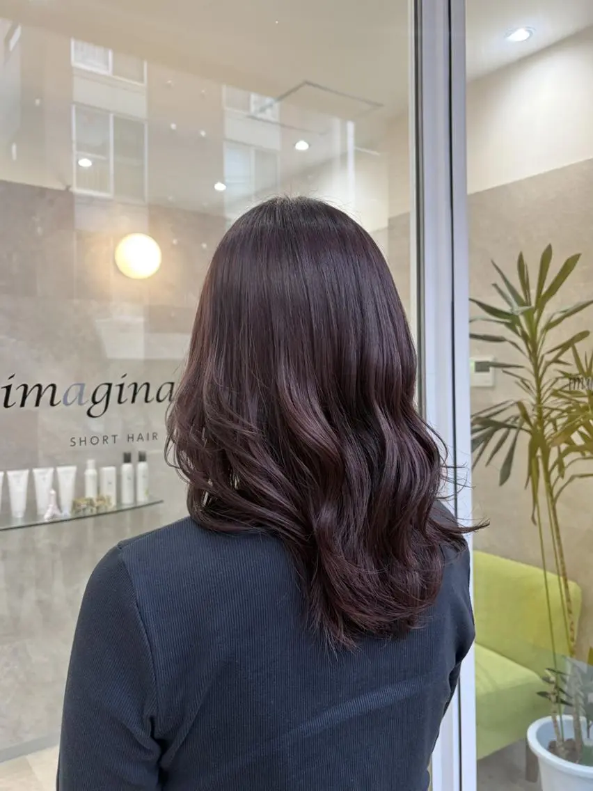 カラー ベージュカラー ブリーチ 透明感カラー ネイビーカラー オレンジ 韓国ヘアケアブリーチ 莉奈のヘアスタイル