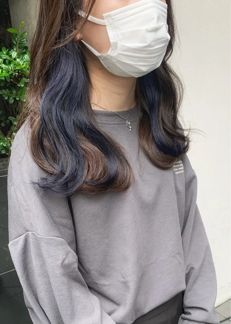セミロング カラー ブルーカラー ブルーラベンダー ラベンダーカラー ヘアカラー トリートメント 矢野 晃平のヘアスタイル