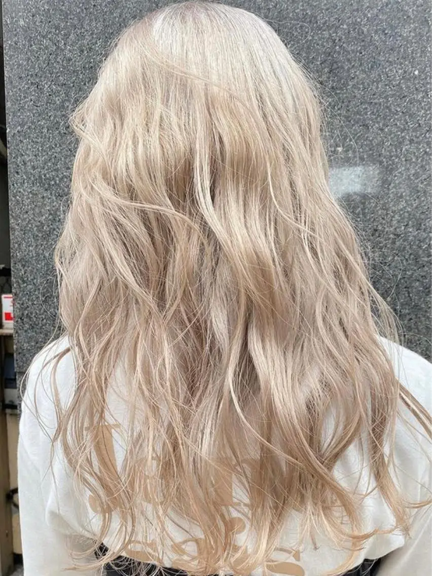 ロング カラー アッシュ ベージュカラー ブリーチ ダブルカラー グレージュ 🧡色落ちまで2度 楽しめる🧡ヨシキのヘアスタイル