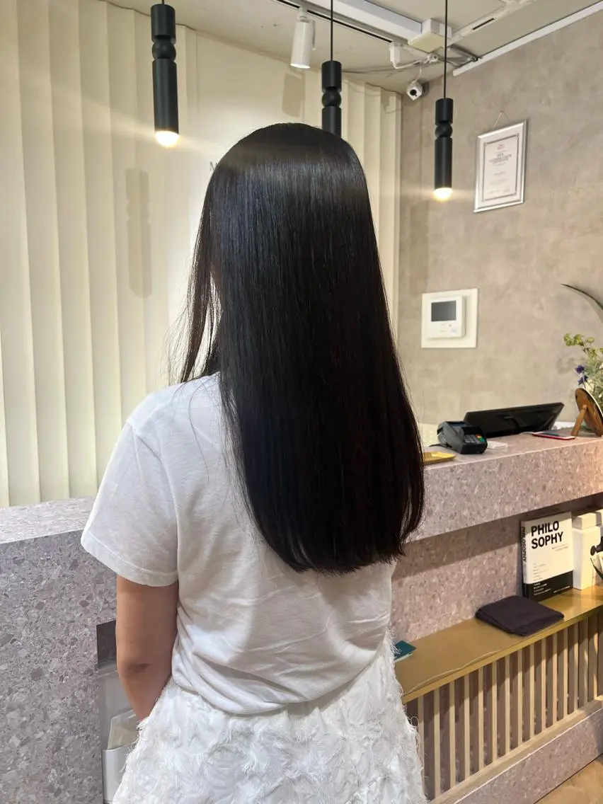 ロング パーマ ロング 縮毛矯正 茂木 未海のヘアスタイル