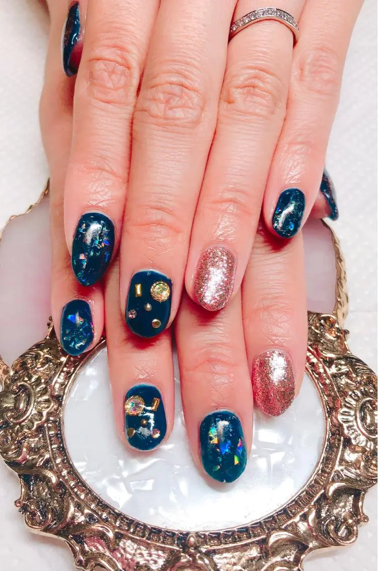 ネイル ハンドネイル CROWN プライベートサロンのネイルデザイン