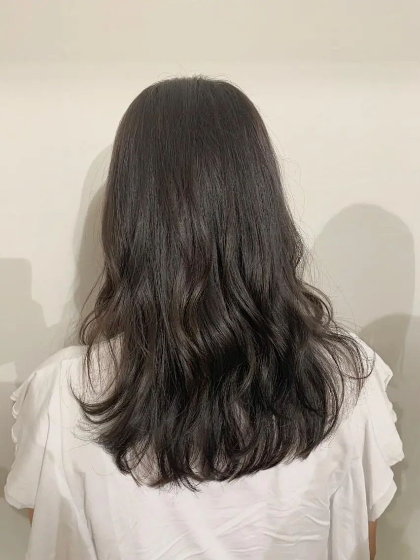 セミロング カラー パーマ ヘアアレンジ 加藤 綾華のヘアスタイル