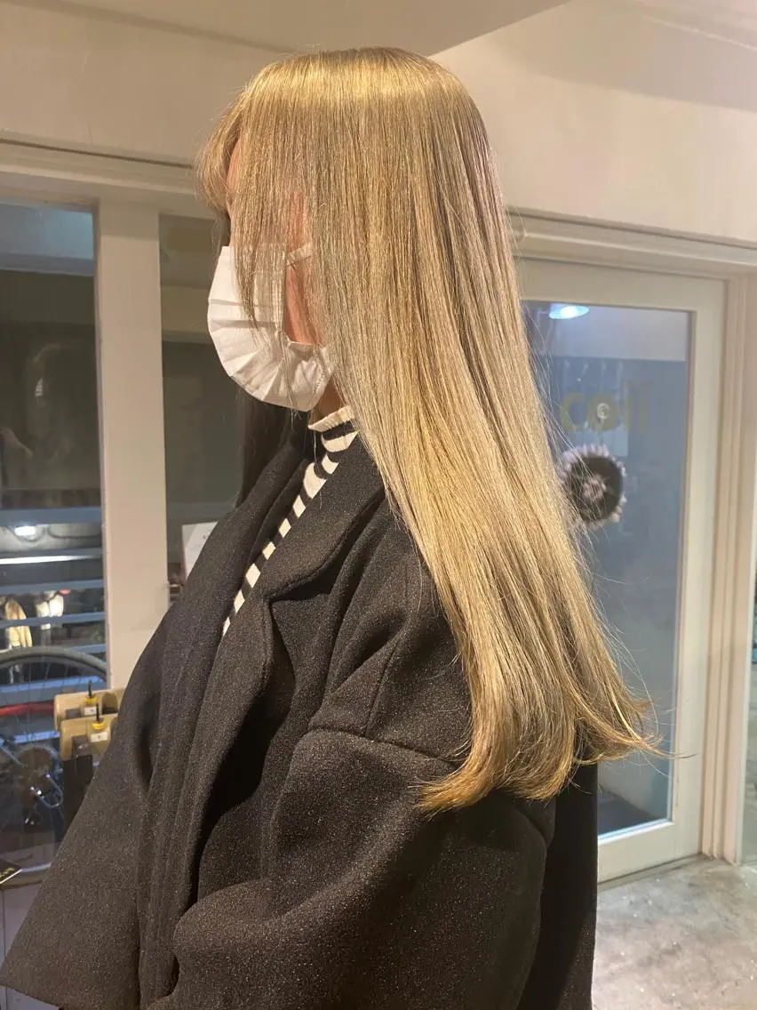 ロング カラー ヘアカラー ブリーチなしベージュ カラー✨Takeのヘアスタイル