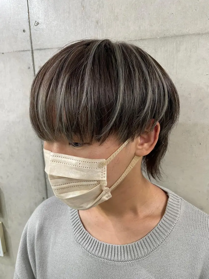 カラー メンズ メンズメッシュ メッシュ 艶髪／ハイトーン ブリーチ／髪質改善のヘアスタイル