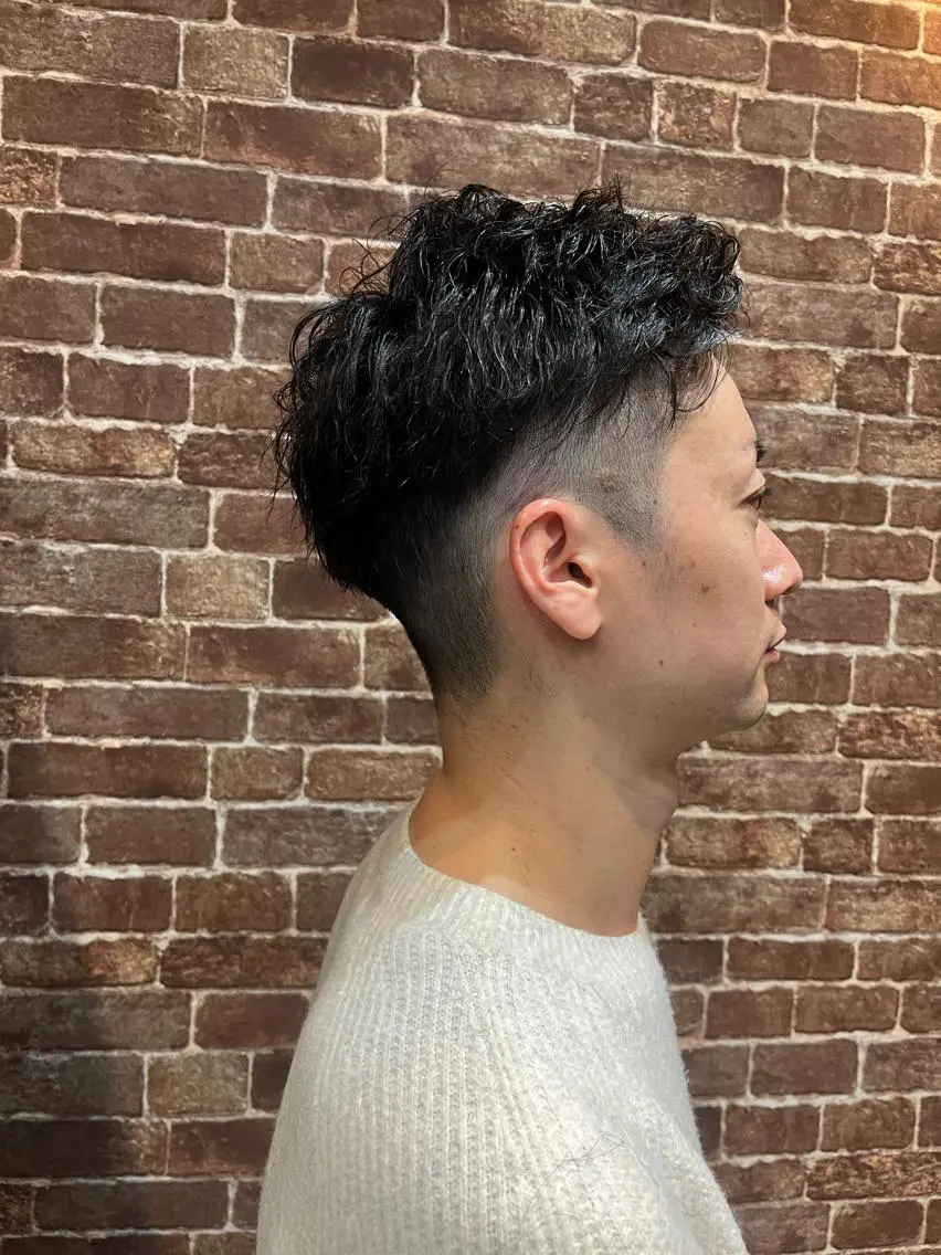 ショート カラー パーマ ヘアアレンジ メンズ キッズ ネイル マツエク・マツパ アイブロウ メンズブリーチ メンズハイライト メンズインナーカラー メンズ韓国風 ブリーチ 久木原 ゆりのヘアスタイル