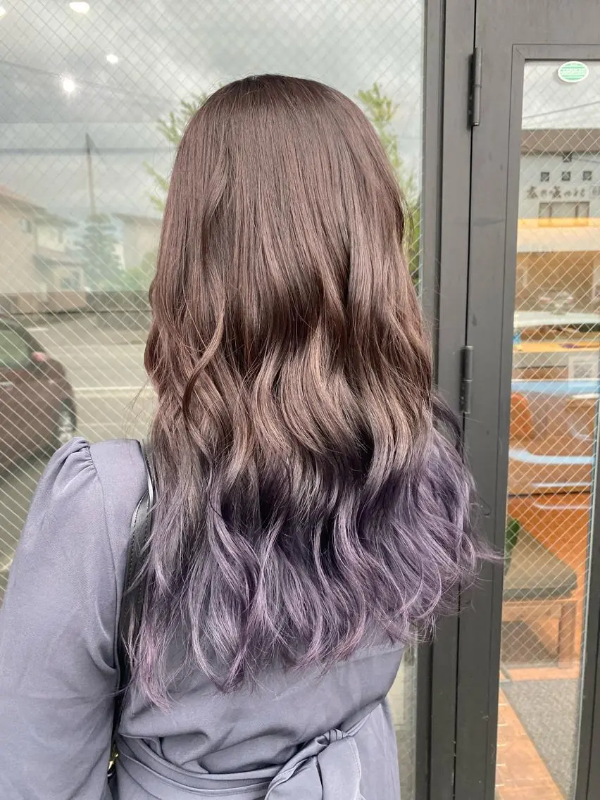 ロング カット ヘアカラー Number CHIHIROのヘアスタイル