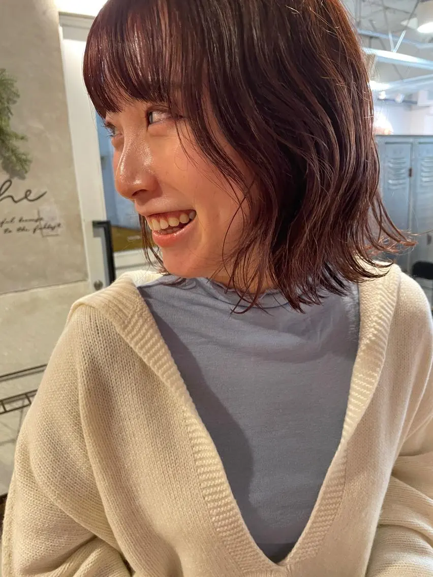 ミディアム くせ毛 カット ヘアカラー トリートメント ayane⭐️ボブ・ ショート・パーマのヘアスタイル