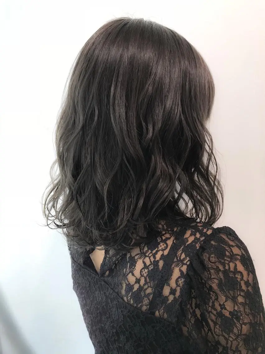 ミディアム カラー 透明感カラー/ レイヤー　YUKAのヘアスタイル