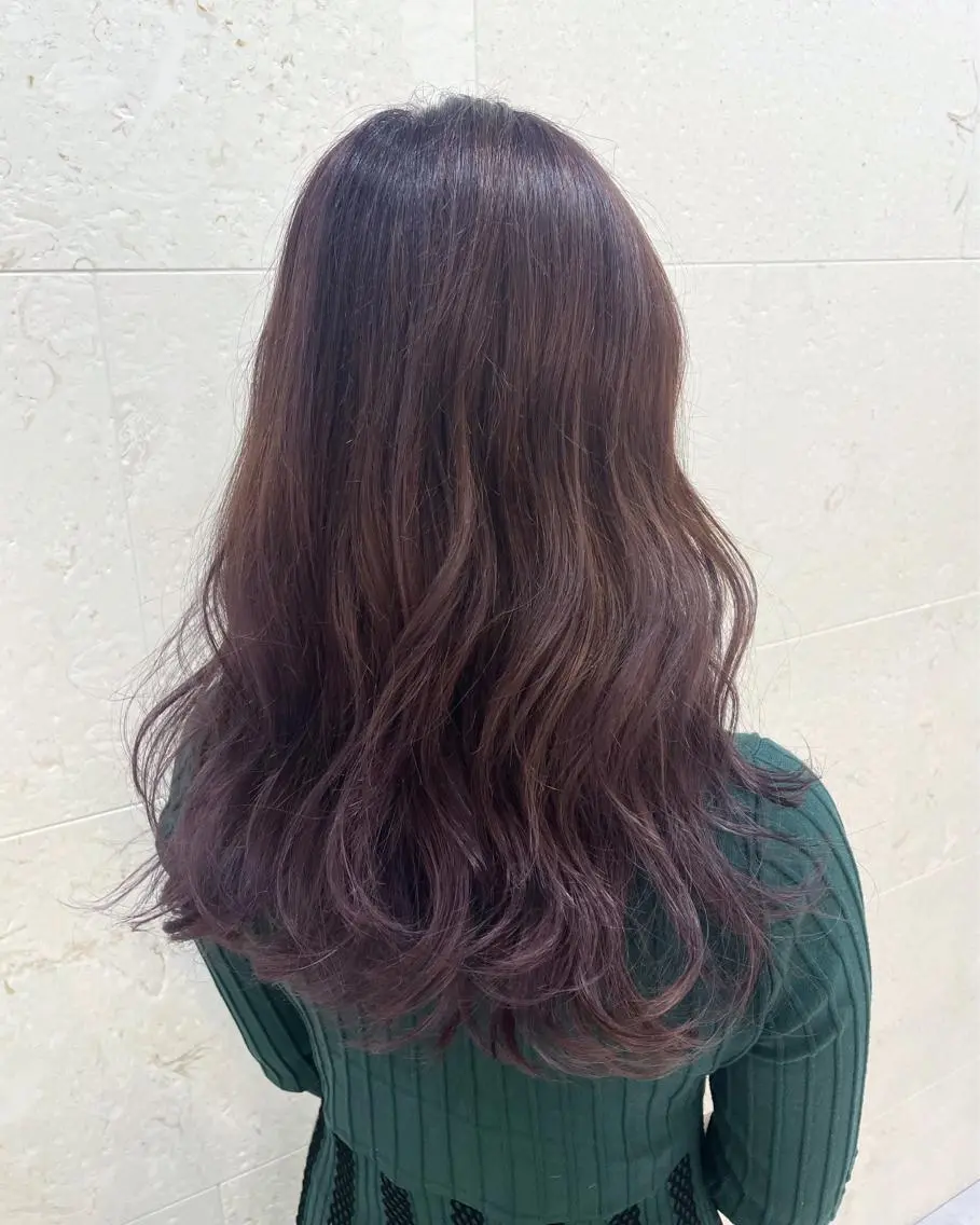 ロング カラー アディクシーカラー ブリーチ パープルカラー カット ヘアカラー トリートメント 斉藤 貴也のヘアスタイル