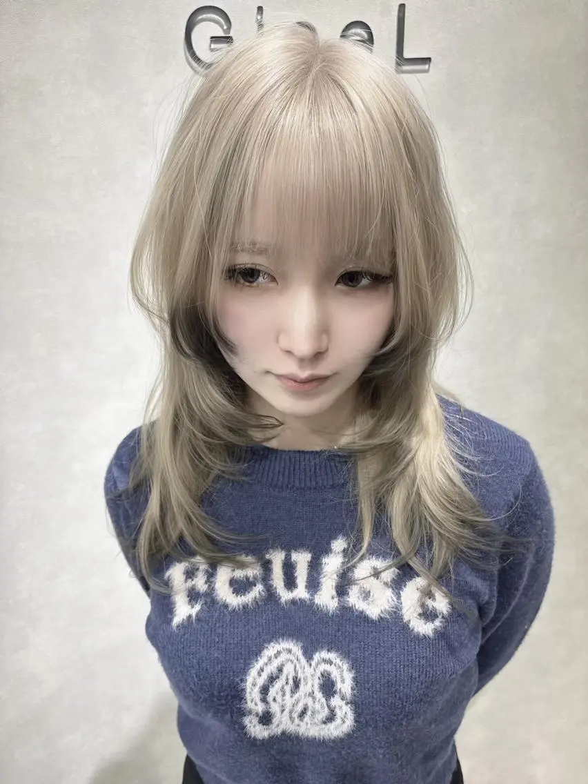 ミディアム カラー カット ヘアカラー トリートメント lafit ラフィット 下大利のヘアスタイル