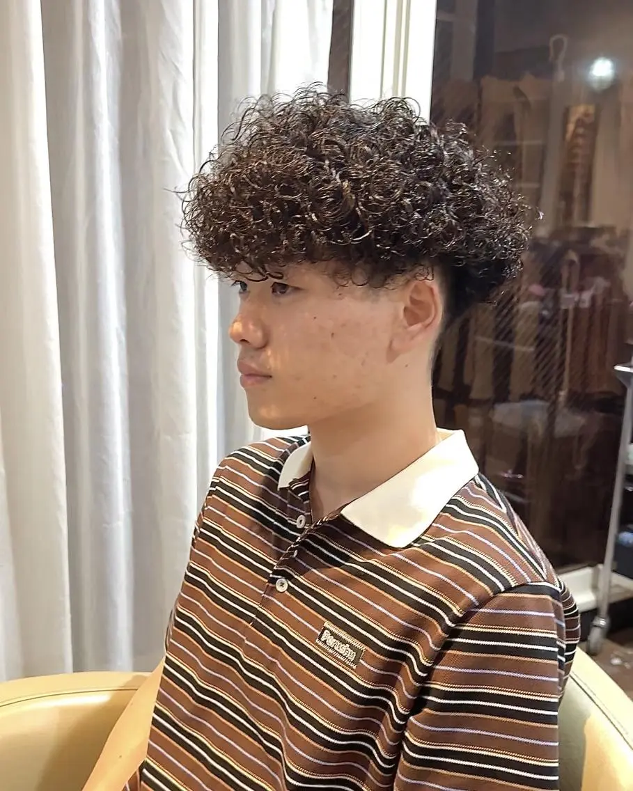 ミディアム カット パーマ 坂梨 健斗のヘアスタイル