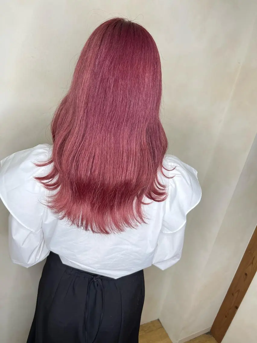 ロング カラー ピンクカラー 田村 優歩のヘアスタイル