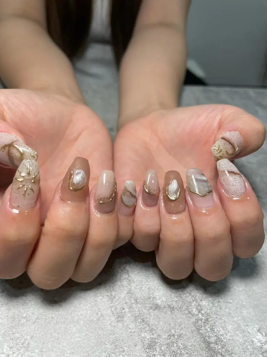 ネイル 持ち込み Raviliss ♡のネイルデザイン