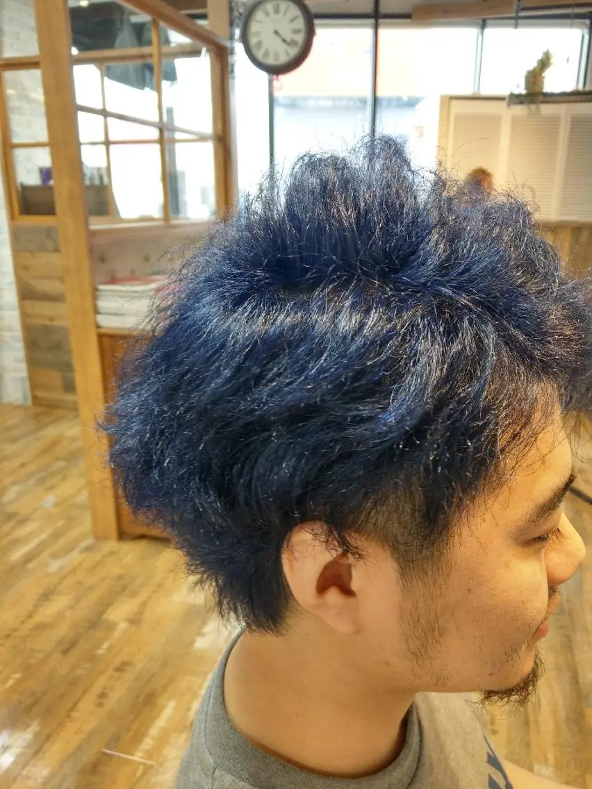 カラー 店長　佐藤 祐輔のヘアスタイル