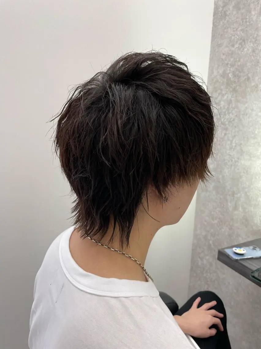 ミディアム ウルフカット カット 佐々木 達也のヘアスタイル