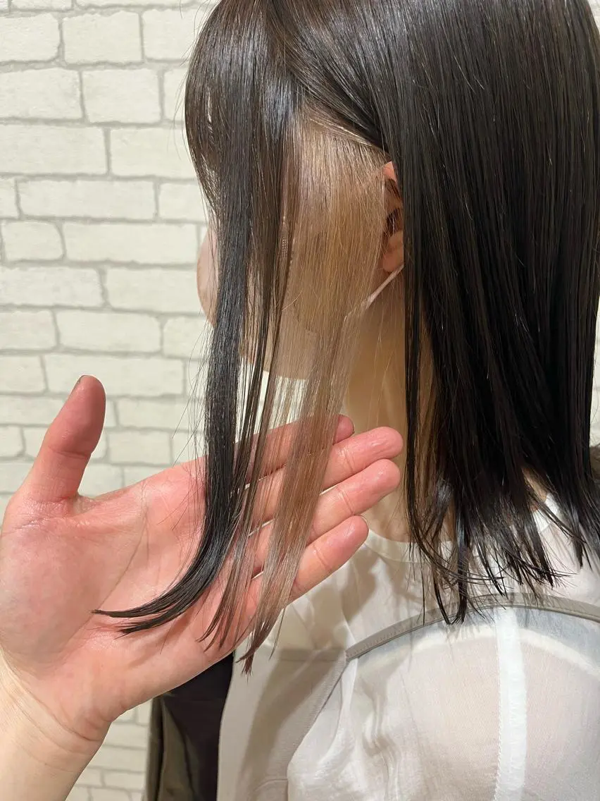 カラー ブリーチ 透明感カラー 襟足でお悩みの方✂︎ くびれ職人ハシモトのヘアスタイル
