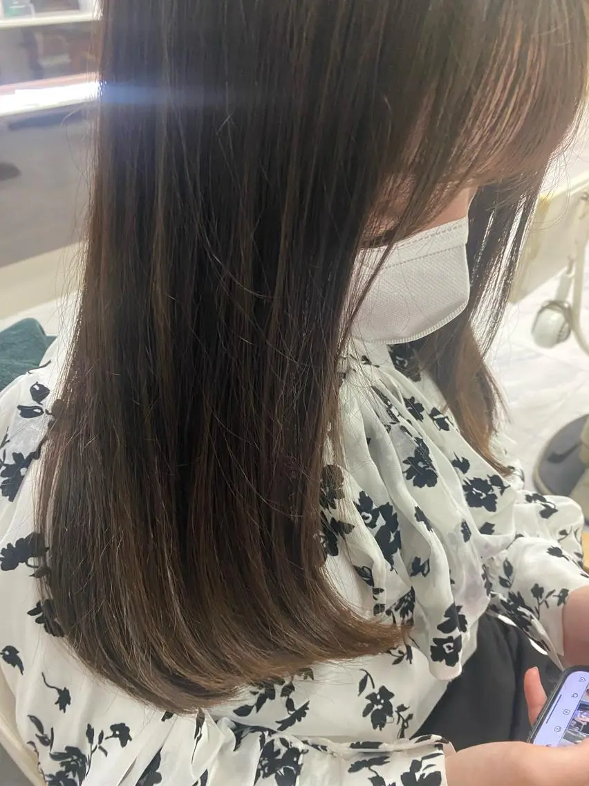 ロング レイヤーカット シャギー 目黒 碧人のヘアスタイル