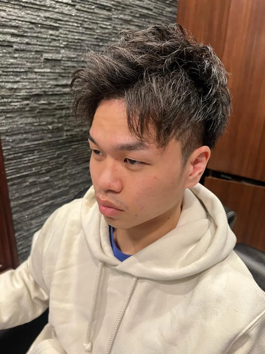 ショート メンズ 圓子 快のヘアスタイル