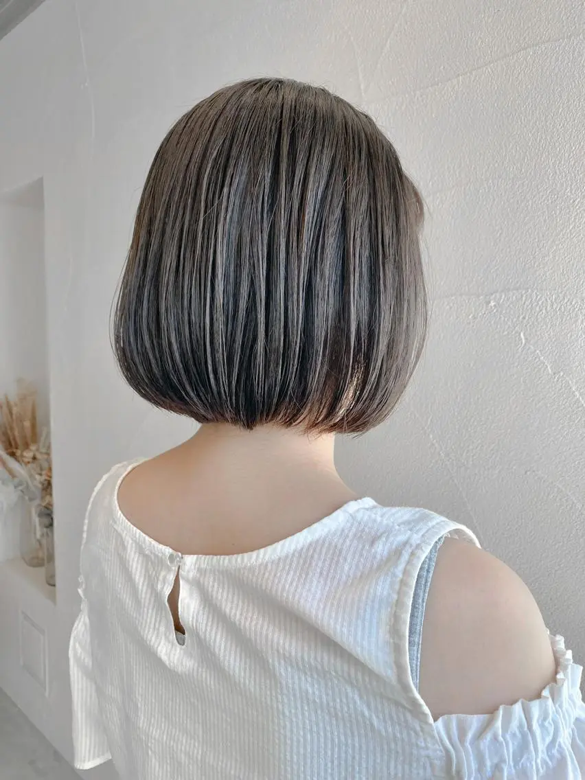 ショート カラー 透明感カラー ボブ カット トリートメント ハイトーン×似合わせ 🌱中川慎之介のヘアスタイル