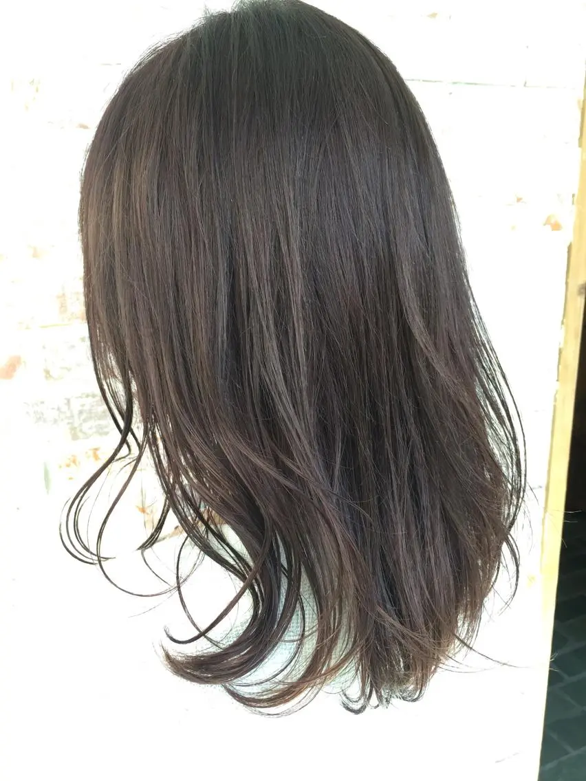 セミロング カラー グレージュ 【渋谷で人気】艶髪× 髪質改善/ツヤカラーのヘアスタイル