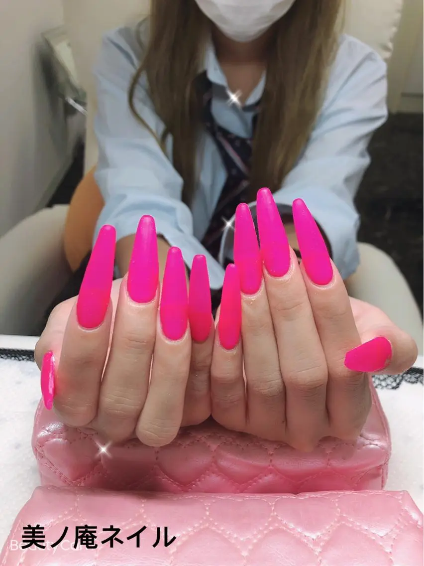 ネイル ハンドネイル ハンドケア 美ノ庵ネイルサロン メトロポリタン前店のネイルデザイン