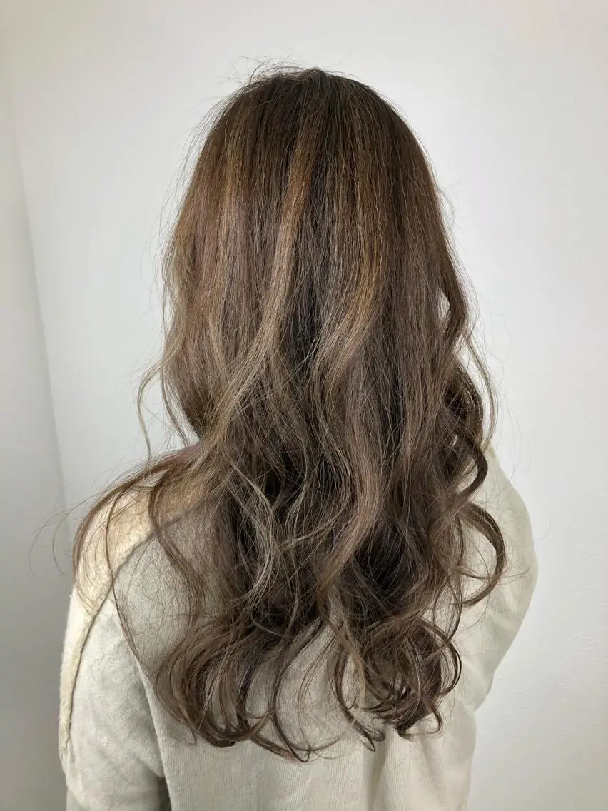 セミロング ヘアカラー Rubik難波樽本 譲二のヘアスタイル