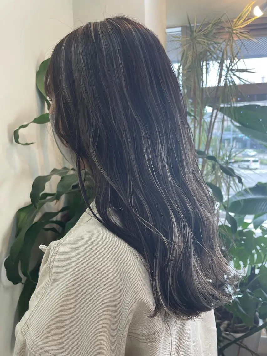 ロング カラー シールエクステ バレイヤージュ ブリーチ ケアブリーチ ダブルカラー ヘアカラー WEST OLAND加藤圭介のヘアスタイル