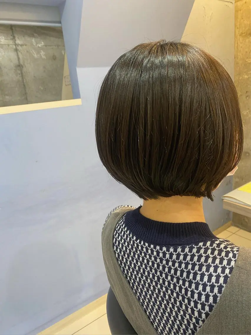 ショート カラー パーマ ヘアアレンジ ショートボブ ボブ ショートヘア kame|レイヤー / 似合わせ顔周りのヘアスタイル