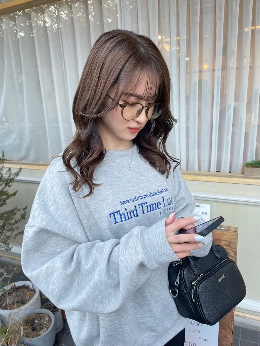ロング カラー パーマ ヘアアレンジ キッズ ネイル マツエク・マツパ アイブロウ ヘアカラー トリートメント belta.🌱 安藝夏花🌻のヘアスタイル