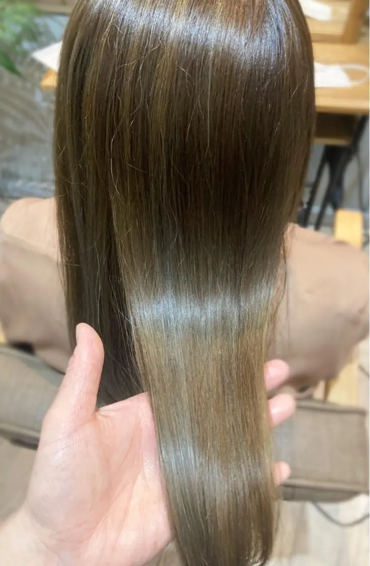 カラー ハイライトカラー ヘアカラー O maikoのヘアスタイル