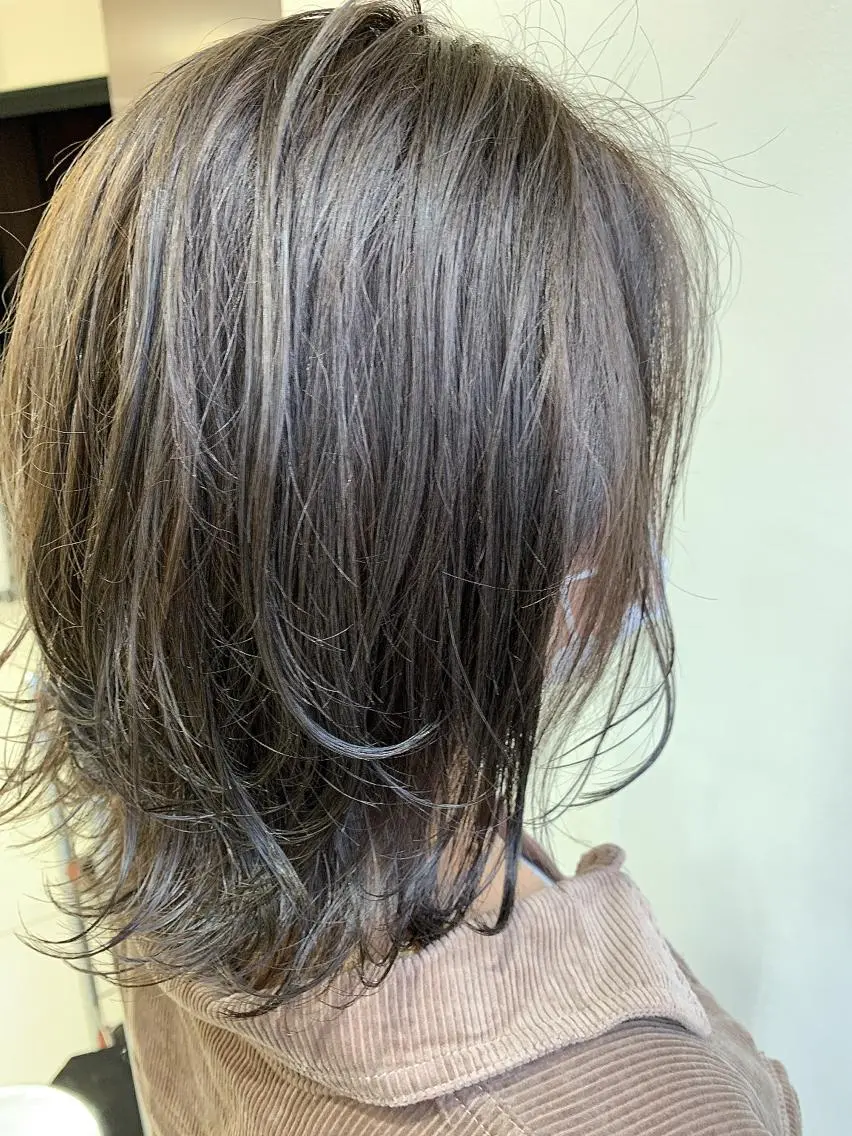 ミディアム カラー 透明感カラー グレージュ BASSA ANNEX店のヘアスタイル