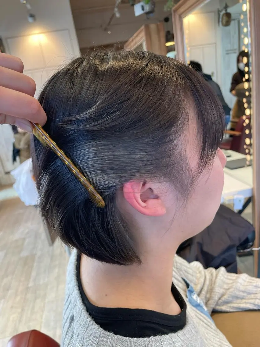 ショート カラー シルバー トリートメント なりたいを叶えます! 出口 紗依のヘアスタイル