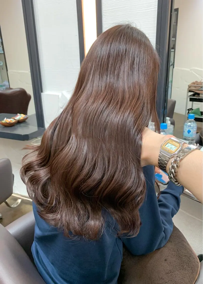 ロング カラー ベージュカラー ピンクカラー ピンクベージュ ヘアカラー トリートメント 矢野 晃平のヘアスタイル