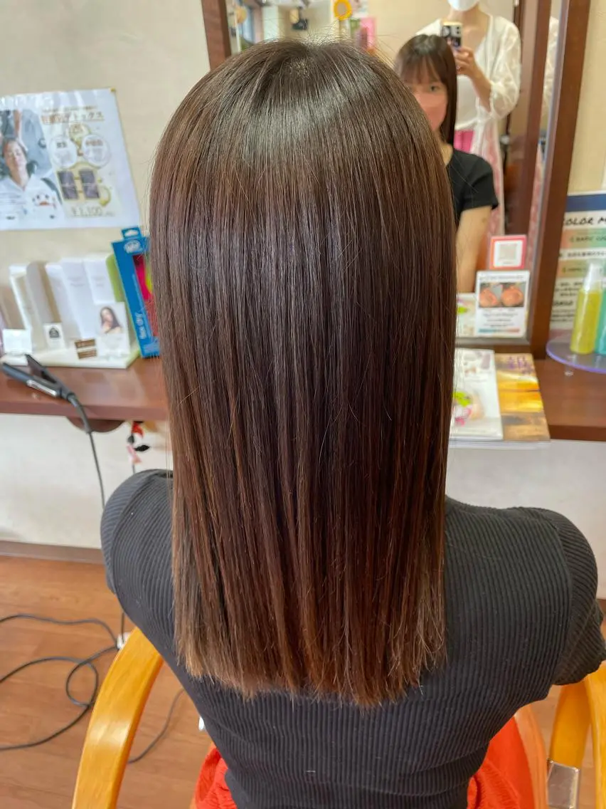 ロング カット ヘアカラー トリートメント Vyuha ビューハのヘアスタイル