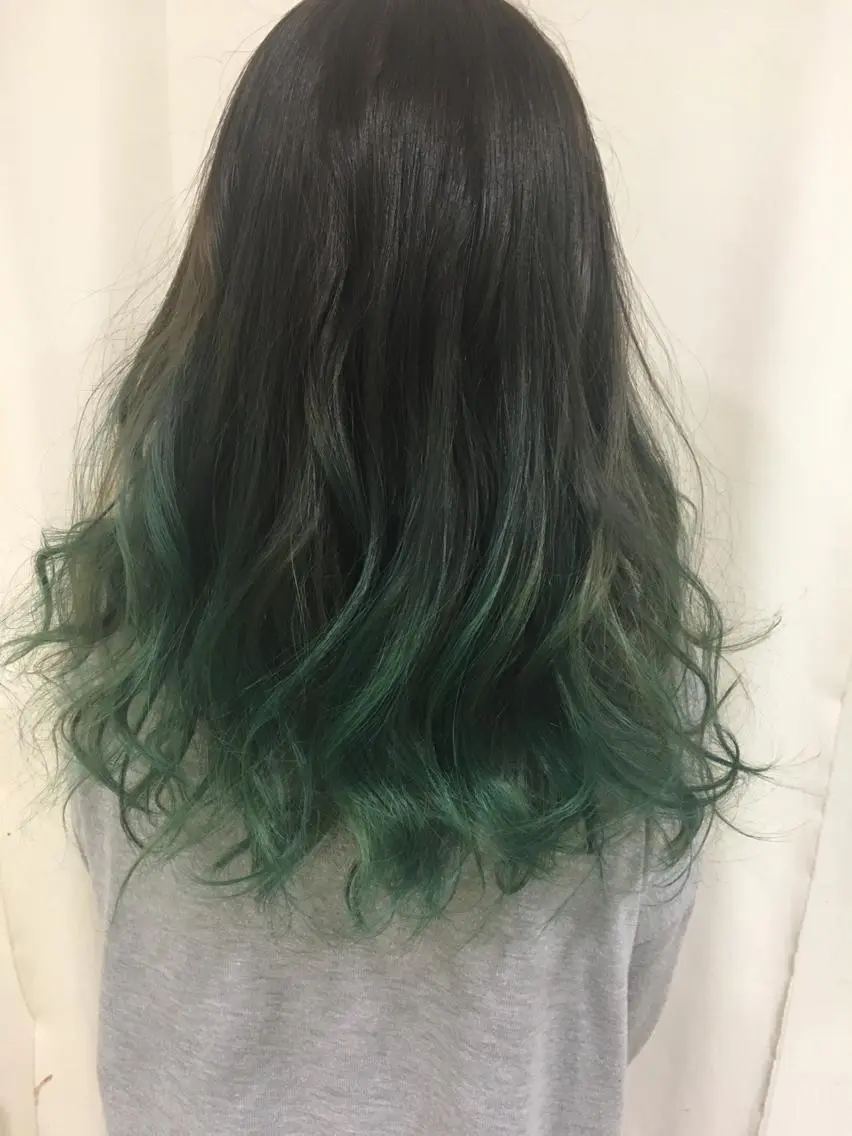ロング カラー ヘアアレンジ グラデーションカラー きむえり/髪質改善 /うねり広がり改善のヘアスタイル