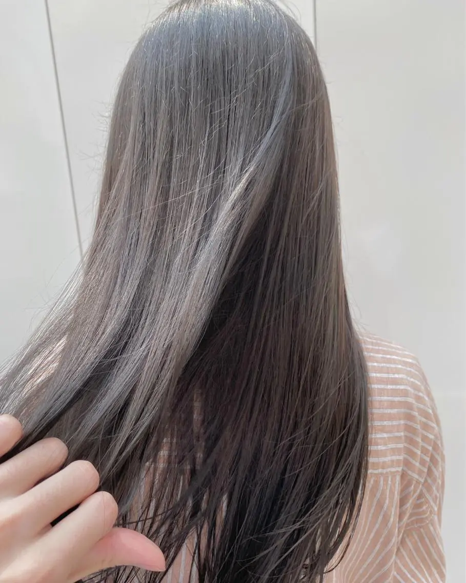 カラー 鎌田 輝のヘアスタイル