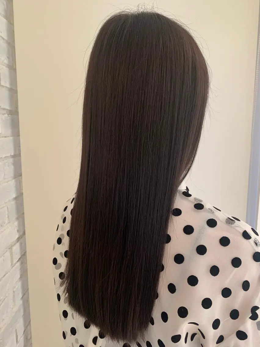 ロング 🤎艶感ベージュ/ ミルクティー🤎のヘアスタイル