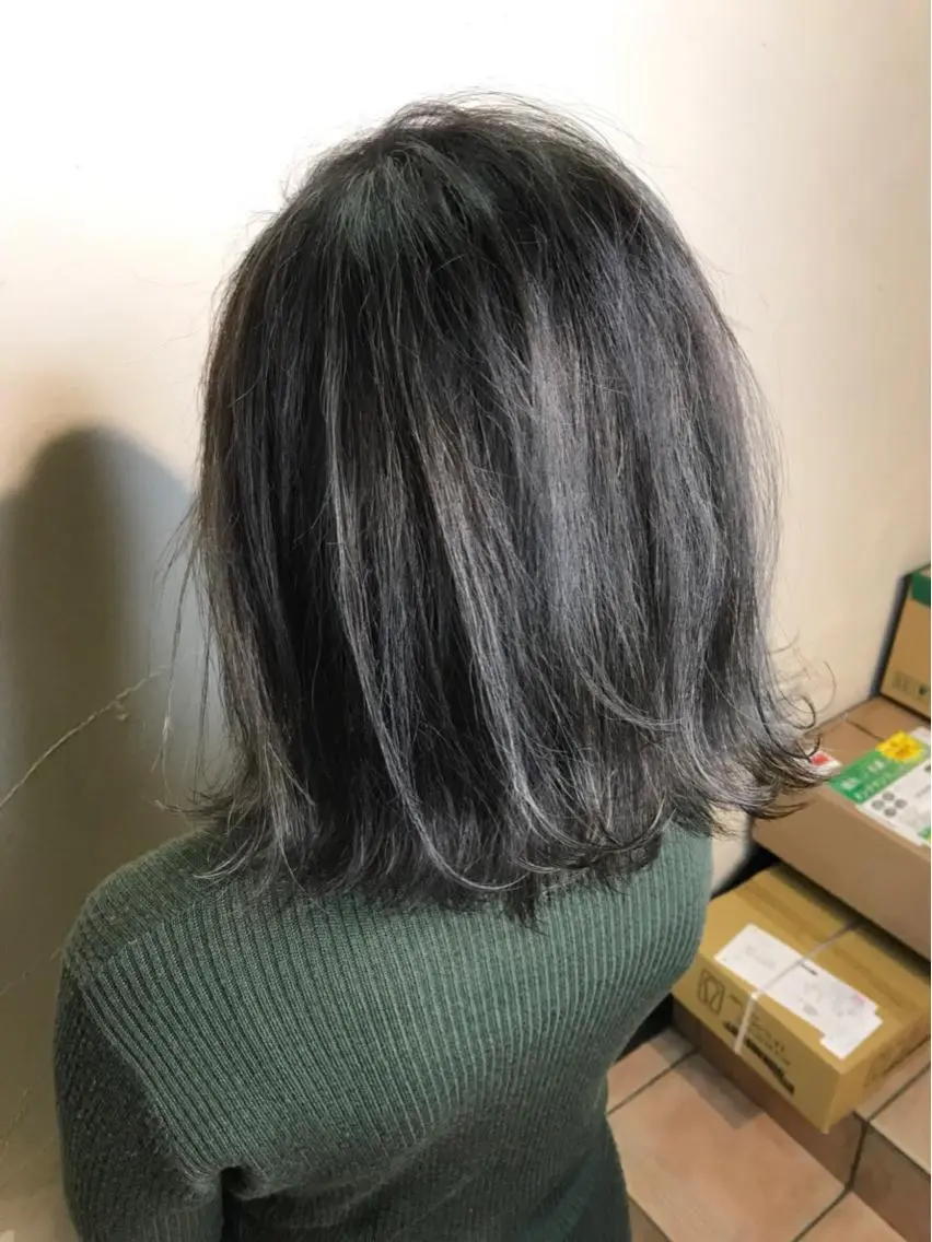 ショート アッシュ ハイライト トリートメント 多田 悦淳のヘアスタイル