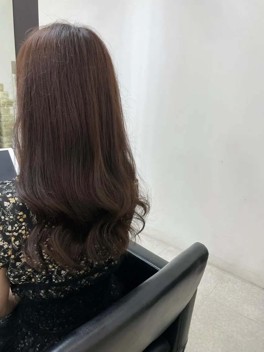 セミロング カラー 坪井 拓海のヘアスタイル