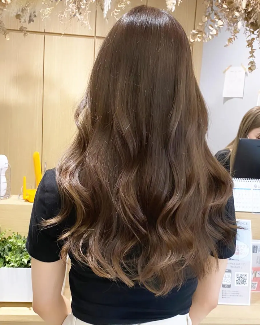 ロング カラー カット ヘアカラー トリートメント ハイトーンヘア/ 島崎　タクミのヘアスタイル