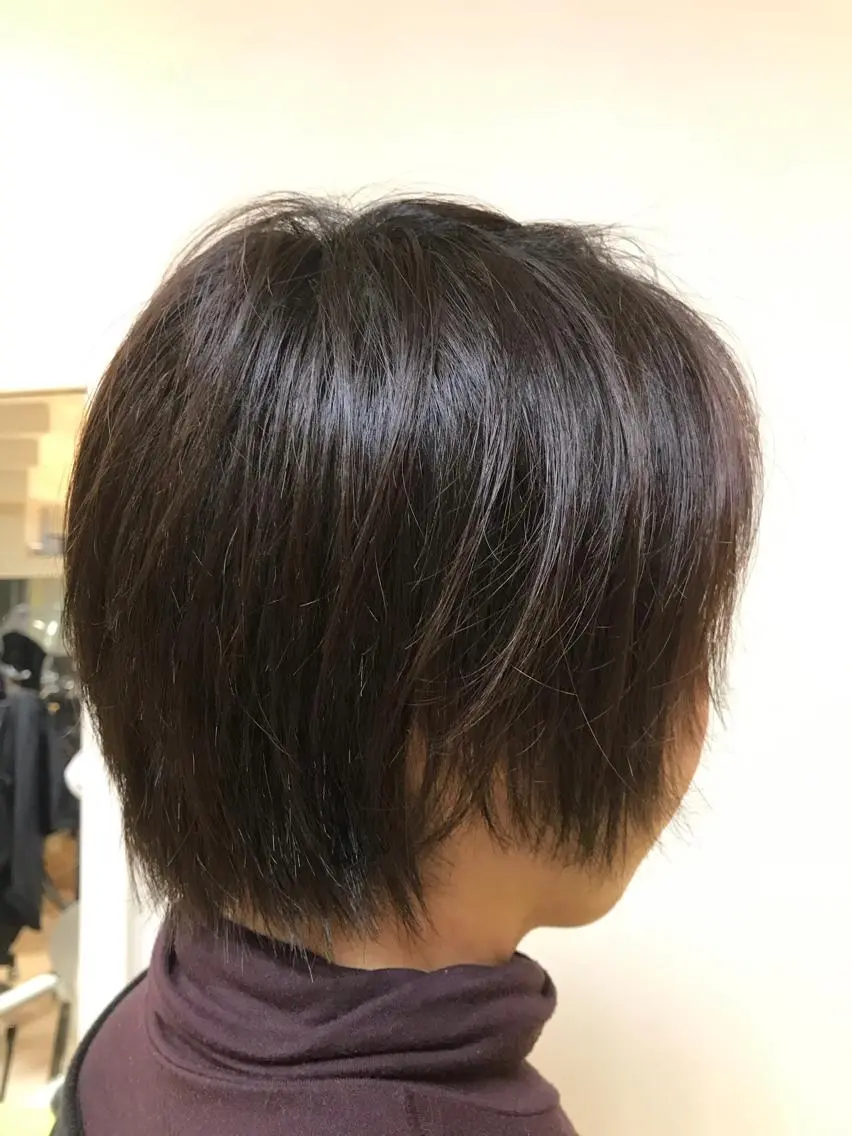 ショート カット ヘアカラー トリートメント 横田 尚登のヘアスタイル