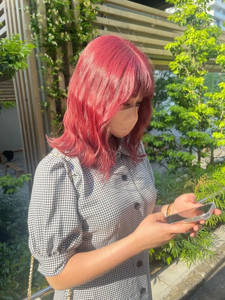 セミロング ヘアカラー トリートメント 渋谷ケアブリーチ Suuのヘアスタイル