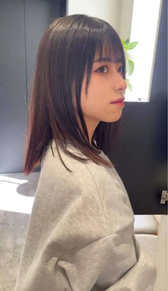 ミディアム 耳つぼ屋さん ‎🤍りりのヘアスタイル