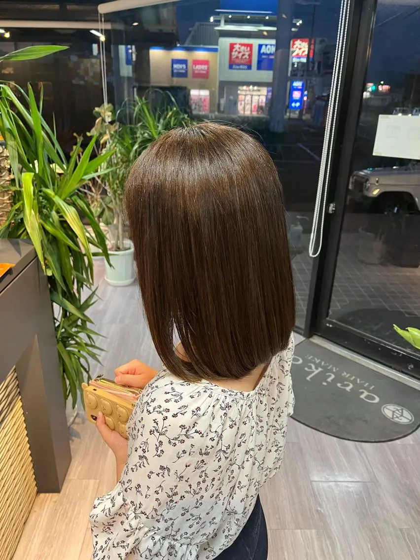 ミディアム alu yuinaのヘアスタイル