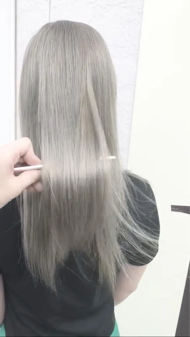 ロング パーマ 縮毛矯正 トリートメント LOOP hairのヘアスタイル