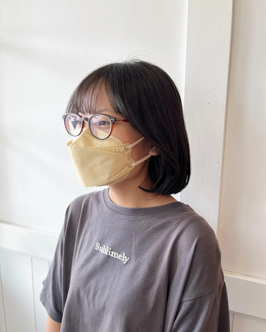 ミディアム 韓国風ヘア サイドバング 狩野 くるみのヘアスタイル