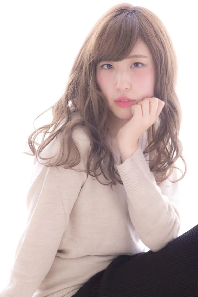 セミロング カラー パーマ embrace エンブレイスのヘアスタイル